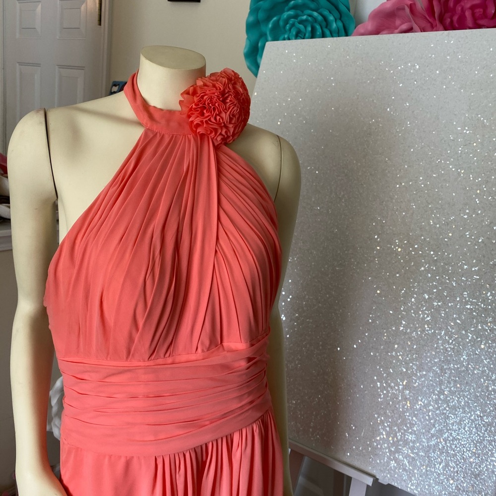 Dress 🍑 Peach color. Maxi worn once
